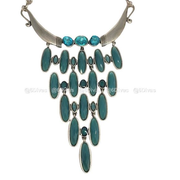 Blue Statemen Necklace - Picture 7 of 7